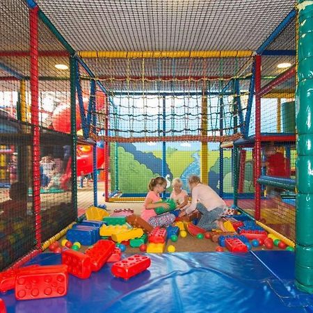 Willa 4-6 Persoons Vakantiewoning Met Eigen Tuin Bakkeveen Zewnętrze zdjęcie